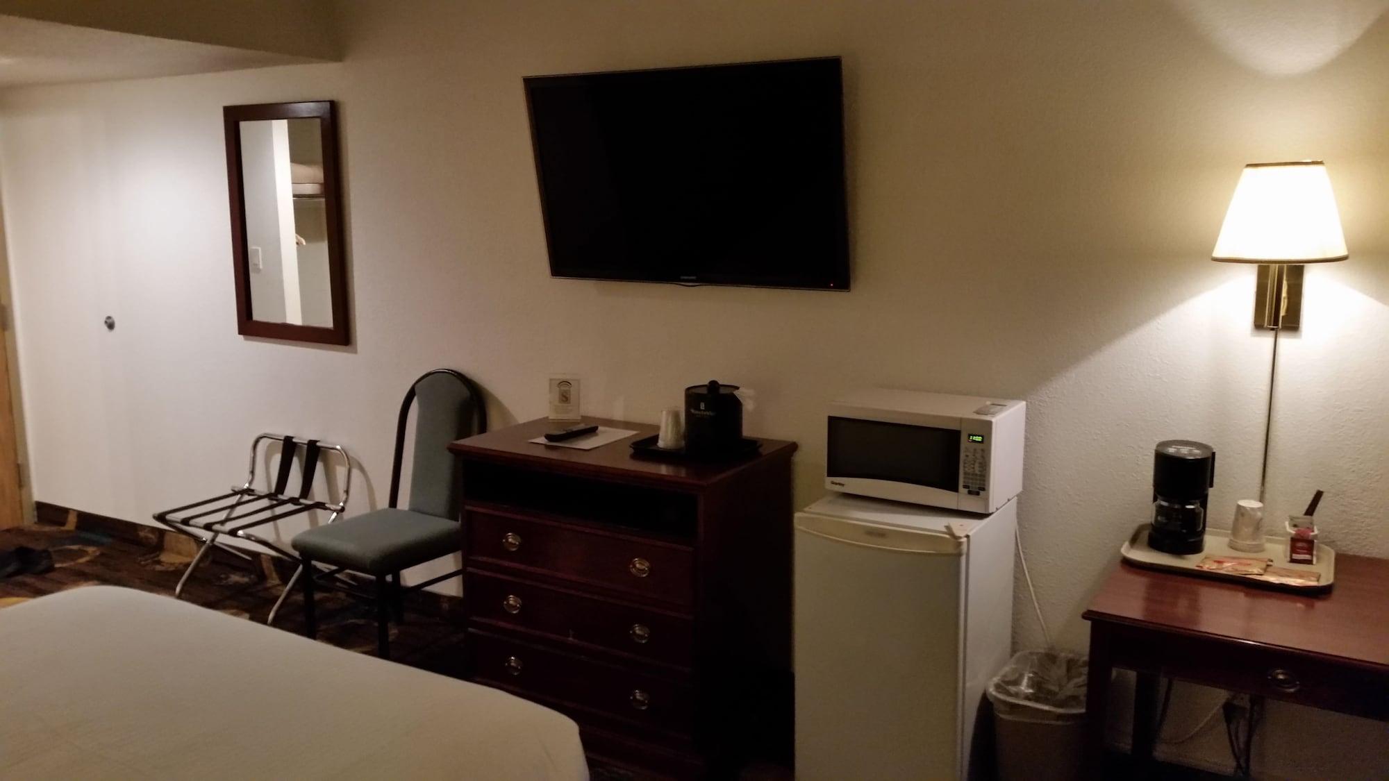Stonebridge Hotel Fort Mcmurray Exteriör bild