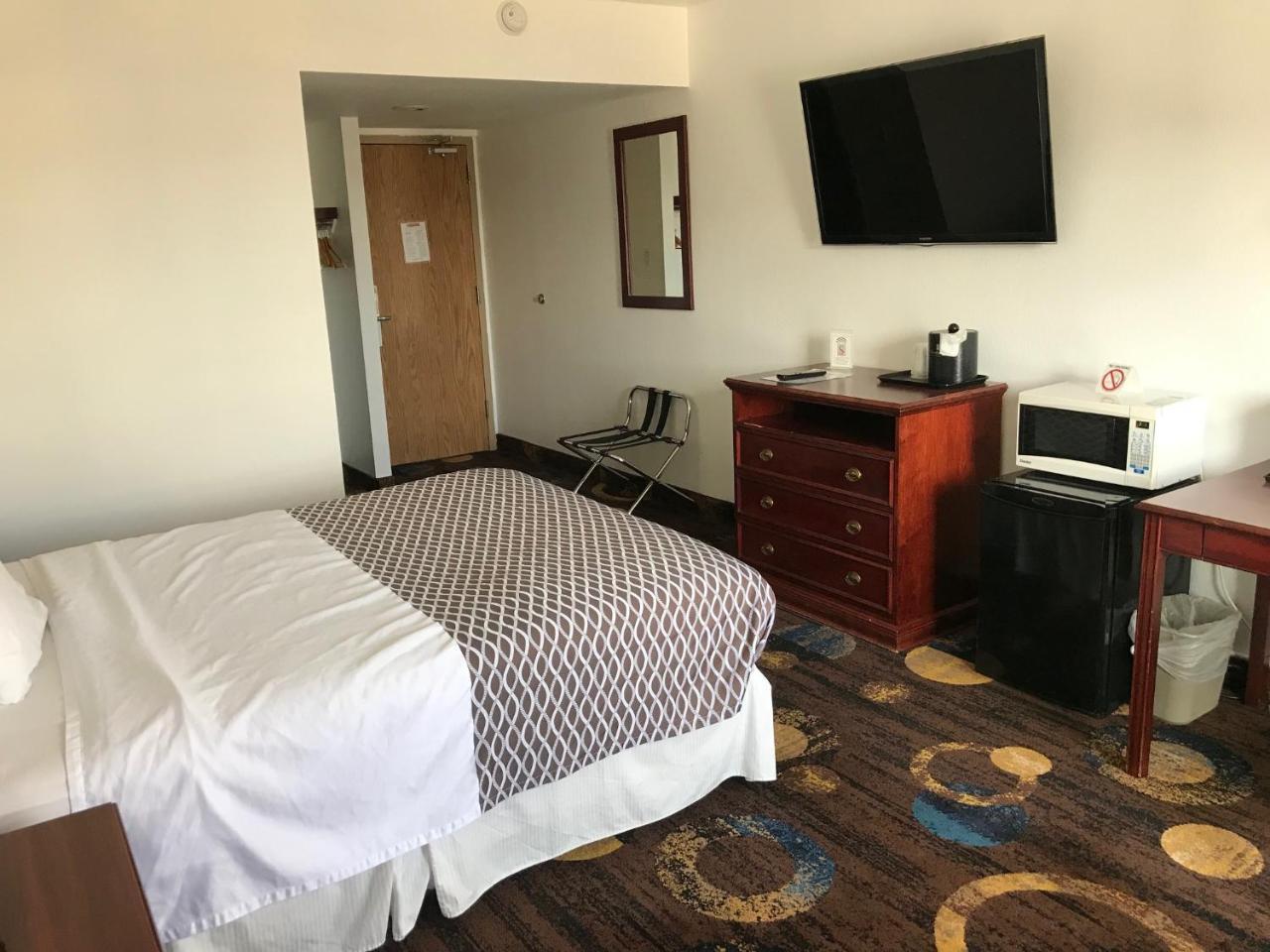 Stonebridge Hotel Fort Mcmurray Exteriör bild