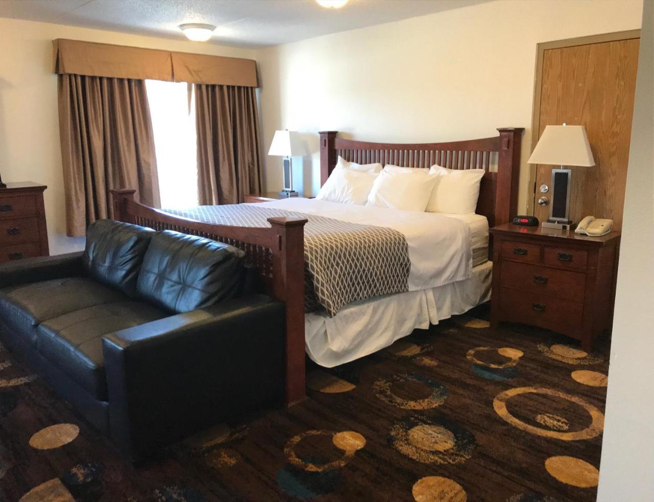 Stonebridge Hotel Fort Mcmurray Exteriör bild